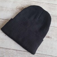 2559 Топла черна плетена зимна шапка S размер, унисекс, снимка 2 - Шапки - 35048684
