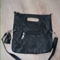 Черна дамска чанта, снимка 2 - Чанти - 31584255