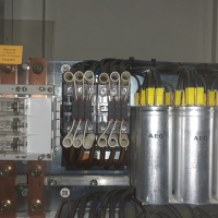 ККУ/Power correction factor/Кондензаторни групи 50kVar и 75 kVar и батерии AEG 2,51kVar и 3,04kVar, снимка 1 - Друга електроника - 44509471