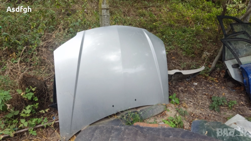 Преден капак и броня за Мазда 323F и 323S, снимка 1