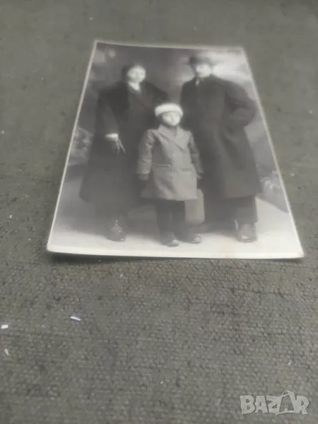Стара снимка Семейство Бургас 1927, снимка 1