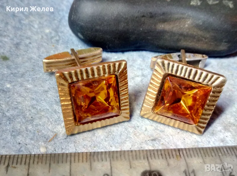 Стари СКЪПОЦЕННИ ПОЗЛАТЕНИ БУТОНЕЛИ РЕТРО КОПЧЕТА За РЪКАВЕЛИ с ФАСЕТИРАН ЦИТРИН 48812, снимка 1