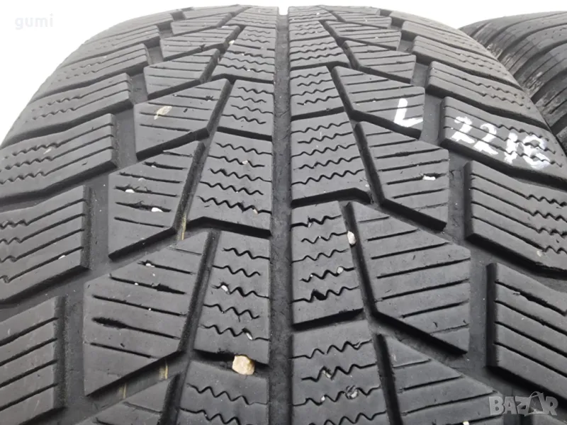 2бр зимни гуми 235/55/17 GISLAVED L02218 , снимка 1