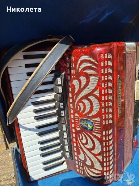 Акордеон Weltmeister и Капричи, снимка 1