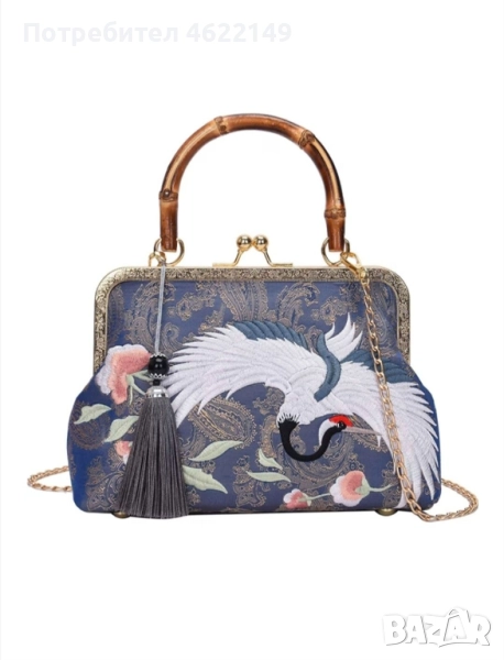Красива дамска чанта с бродерия и  дръжка от бамбук, снимка 1