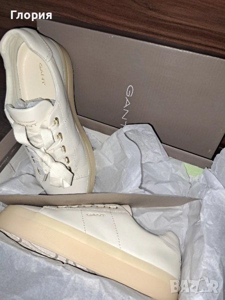 Чисто нови сникърси , снимка 1