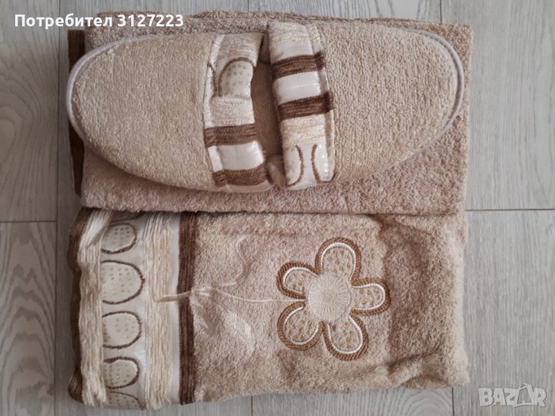 Комплект хавлиени кърпи с бродерия, снимка 1