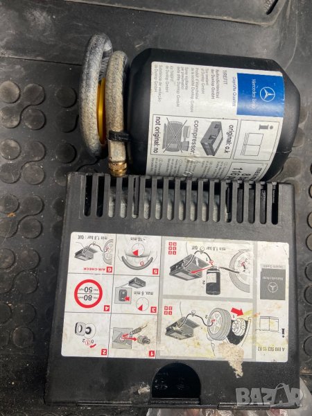 Mercedes компресор за гуми с оригинално мерцедес лепило комплект , снимка 1
