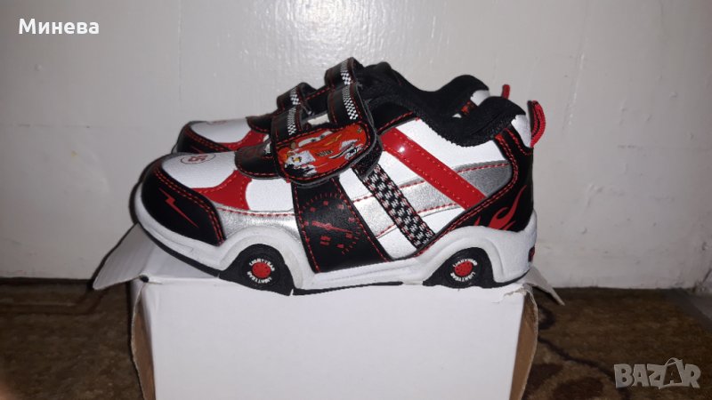 Детски маратонки Макуин, снимка 1