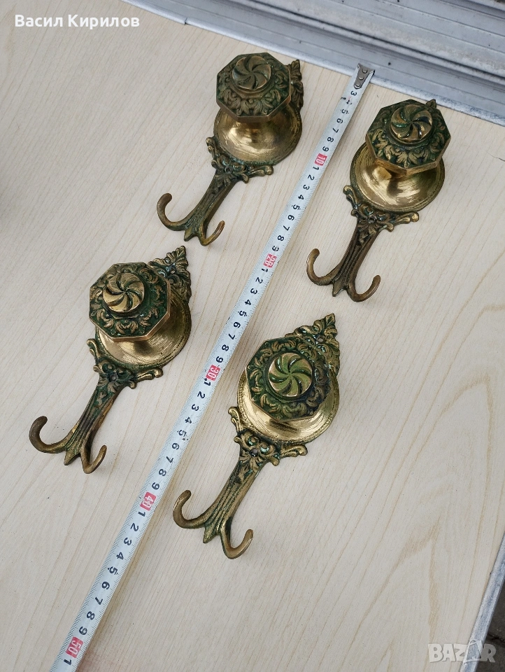 Месингови закачалки масивни, снимка 1