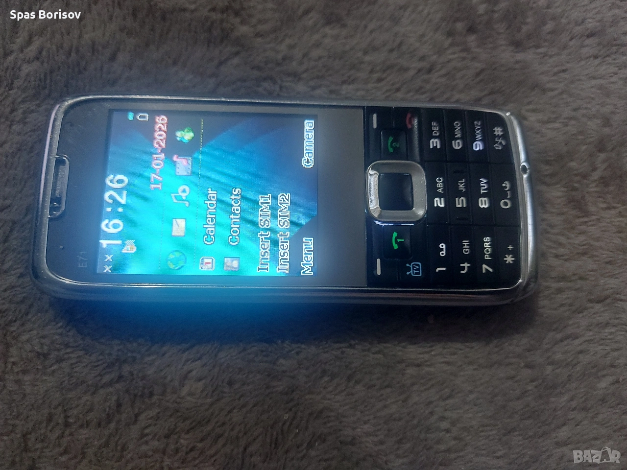 телефон е71, снимка 1