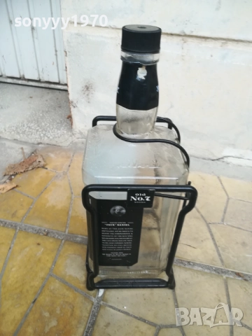 JACK DANIELS 3L-ГОЛЯМО ПРАЗНО ШИШЕ С МЕТАЛНА ЛЮЛКА 1611251811, снимка 10 - Колекции - 52433666