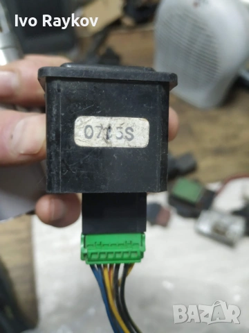 Бутон, копче управление странични огледала HONDA Accord , Civic, снимка 4 - Части - 53109381