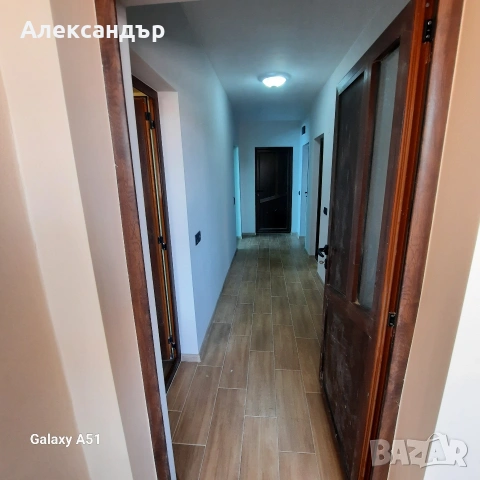 Къща от собственик с гараж, снимка 10 - Етаж от къща - 52029420