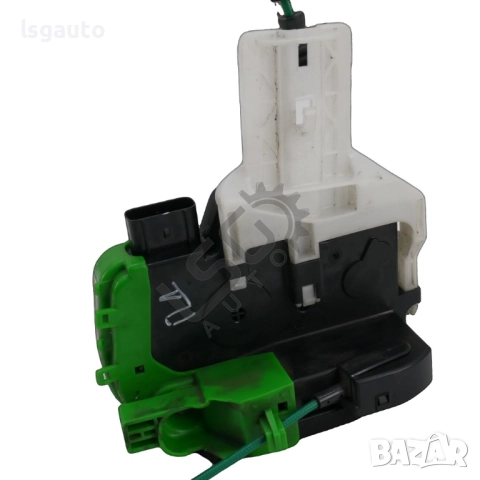 Брава предна дясна врата Hyundai i40 2015-2019 ID: 156315, снимка 2 - Части - 52825899