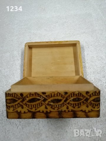 Дървена кутия - 13 х 9. 5 см. , снимка 4 - Други стоки за дома - 31989963