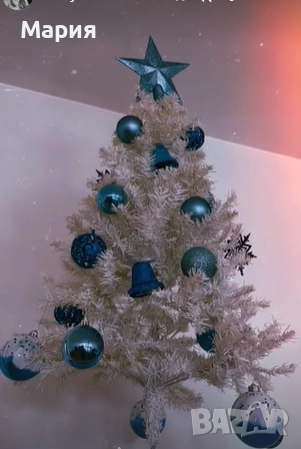 Коледна елха в бяло + играчки