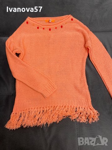 Пуловер, снимка 1 - Блузи с дълъг ръкав и пуловери - 31035758
