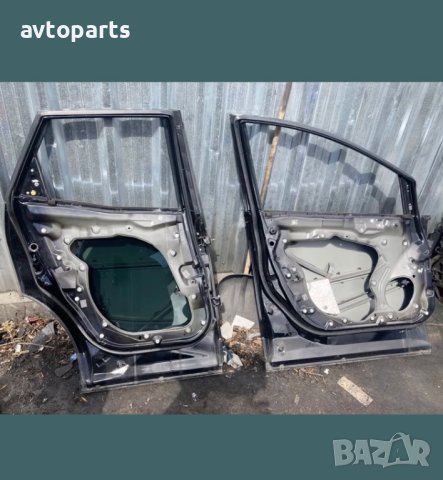 Mazda CX-7 2010година Врати, снимка 2 - Части - 40702024