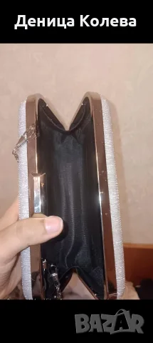 Сребриста чанта , снимка 3 - Чанти - 56294750