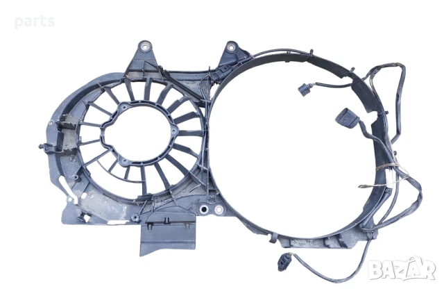 Стойка Перки Охлаждане Ауди A4 Б6 - Б7
- 870687G - 8E0121205B