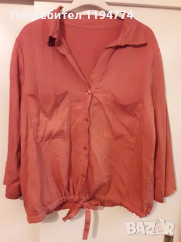 Дамска риза