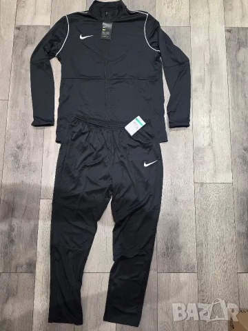 NIKE - спортен екип размер ХЛ / ХХЛ 
