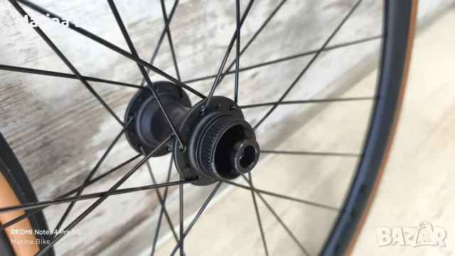 Карбонови шосейни капли Bontrager Aeolus Elite 35 Carbon Tubeless | HG, снимка 5 - Части за велосипеди - 55720796