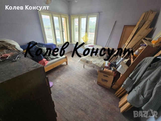 Продавам къща с. Крепост, Център , снимка 12 - Къщи - 52000078