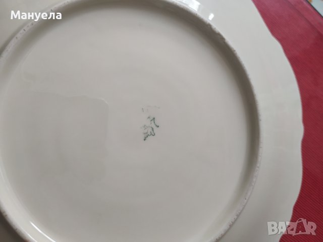 Старо красиво плато с флорални мотиви,ръчно рисувани, златен кант - на места протрит, снимка 5 - Чинии - 40316641