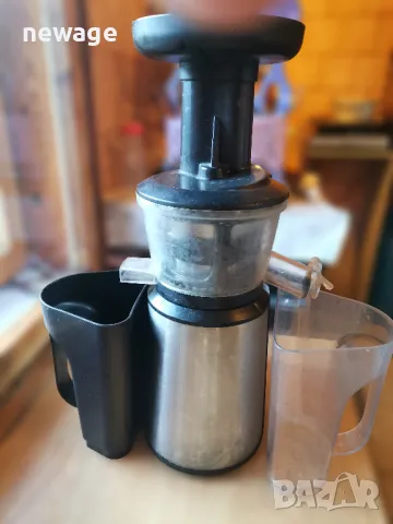 Бавнопресоваща вертикална сокоизстисквачка 400W, снимка 3 - Сокоизстисквачки и цитрус преси - 48549048