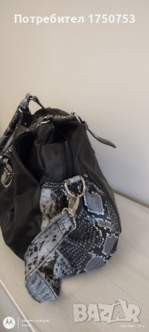 Дамска кожена чанта тип торба, снимка 4 - Чанти - 44261792