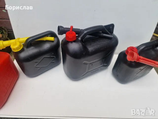 Пластмасови туби за гориво - 5 л. и 10 л.