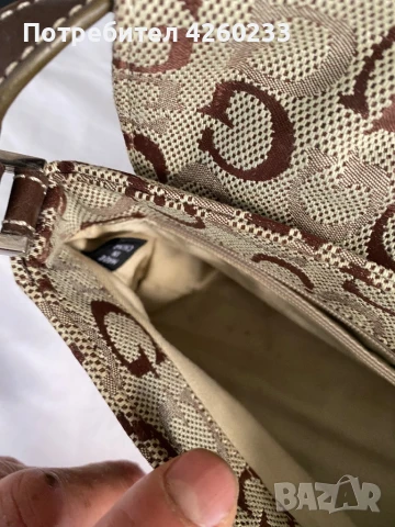 Чантичка guess, снимка 3 - Чанти - 51408554