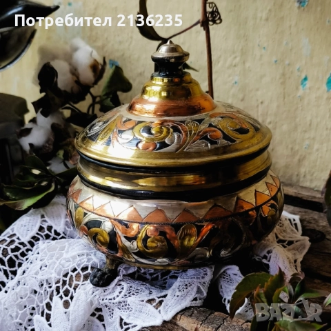 Кутия месинг и мед, снимка 2 - Антикварни и старинни предмети - 51985420