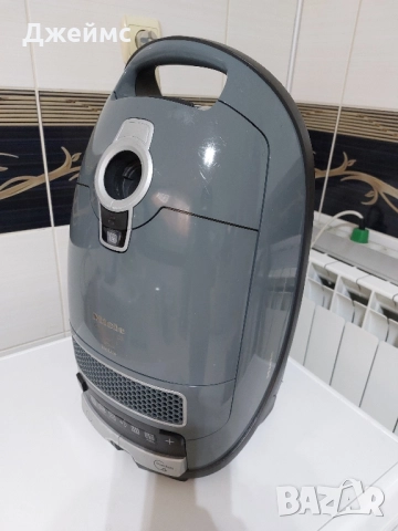 Прахосмукачка Miele Complete C3 Series 120 EcoLine , снимка 12 - Прахосмукачки - 52207755