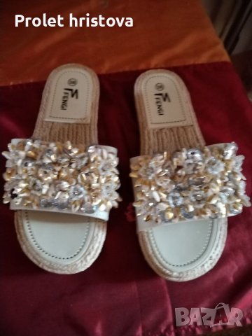 Меки, удобни, елегантни чехли, снимка 1