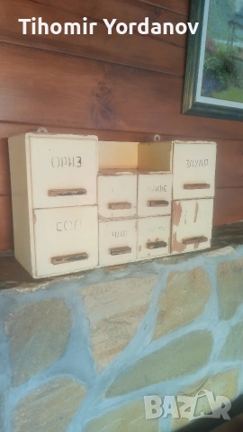 Шкаф за подправки., снимка 11 - Антикварни и старинни предмети - 54059710