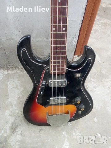 бас китара SWAN