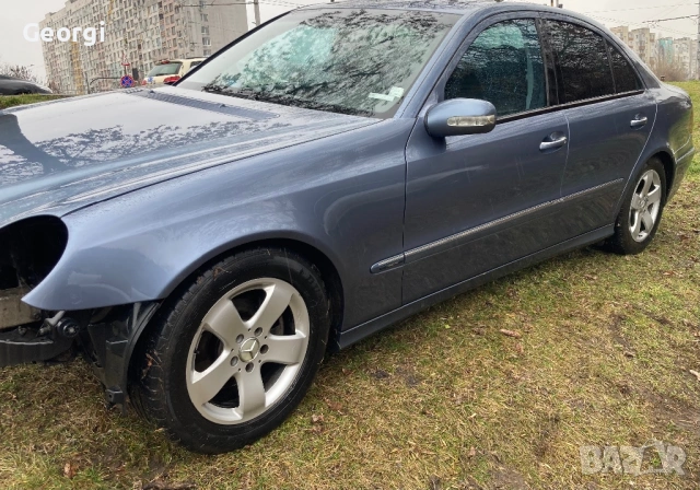 W211 2.2 CDI 5G На Части Mercedes, снимка 2 - Автомобили и джипове - 54134762