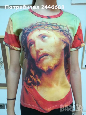 Дамска тениска с уникален дизайн. 