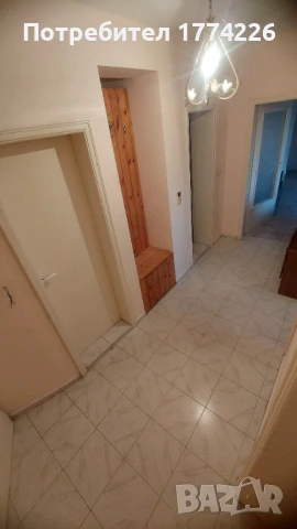 Продавам тристаен апартамен в кв. Калето, снимка 3 - Апартаменти - 51291995