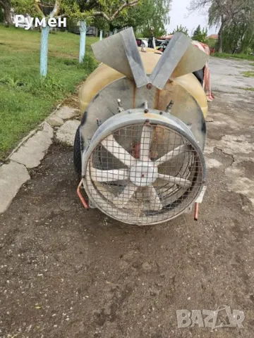 Вентилаторна пръскачка 900, снимка 2 - Селскостопанска техника - 50200013