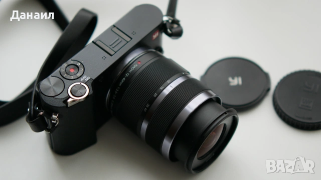 20MP, 4K/30fps YI M1 Mirrorless + 12-40mm f/3.5-5.6 М4/3 обектив, снимка 2 - Фотоапарати - 53946891