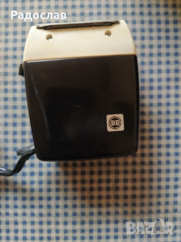 стара германска електрическа самобръсначка Bebo Sher, снимка 3 - Мъжка козметика - 54269055