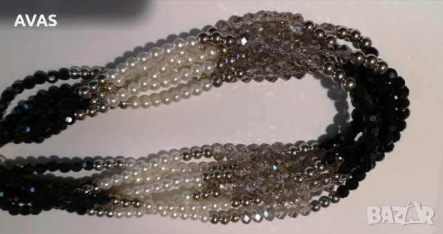 Многоредово колие черно сиво бяло, снимка 3 - Колиета, медальони, синджири - 31321193