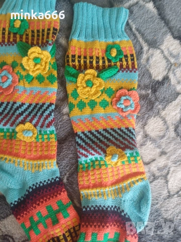 Дамски чорапи.Ръчно плетиво, снимка 3 - Дамски чорапи - 52545779