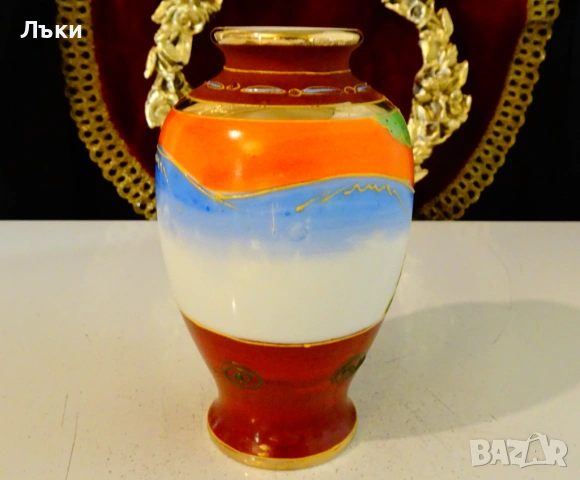 Ваза Satsuma,японски костен порцелан,злато. , снимка 3 - Антикварни и старинни предмети - 53066775