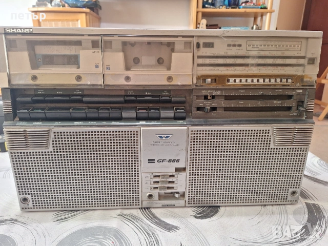 Касетофон Шарп 666 за части