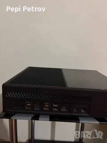 Продавам xbox one с два джойстика, снимка 5 - Xbox конзоли - 56137491